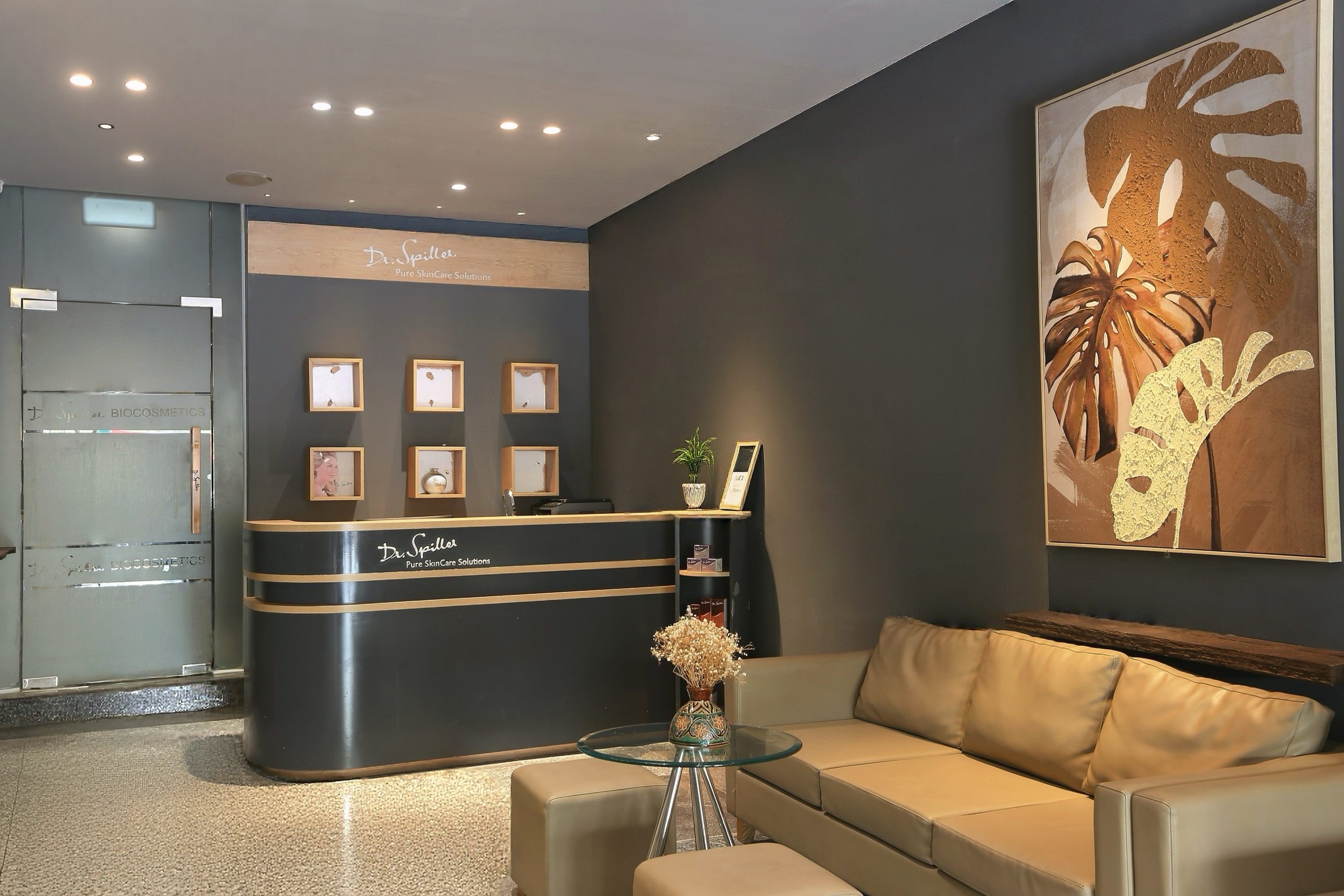 Spa đạt chuẩn chuyên nghiệp không chỉ mang đến dịch vụ chất lượng cao mà còn đảm bảo an toàn và sự tận tâm tối đa