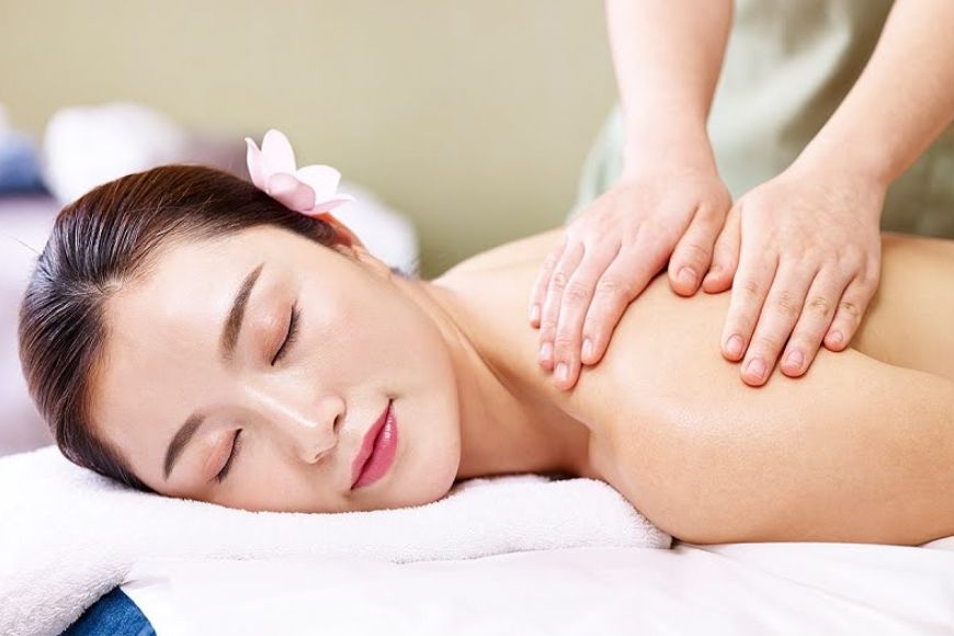 Dịch vụ spa Quảng Ninh massage thư giãn trở thành lựa chọn hàng đầu giúp khách hàng giảm bớt mệt mỏi