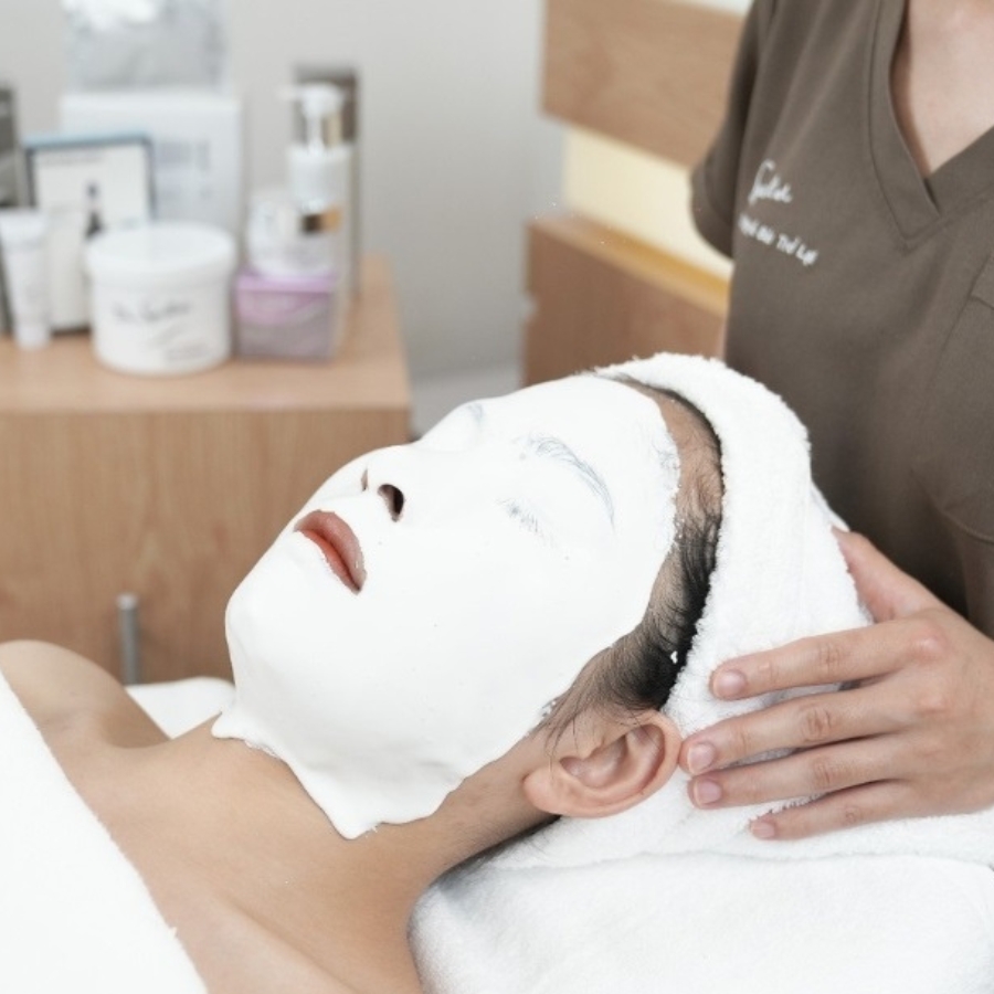 Skinlab luôn đặt sự hài lòng và an toàn của khách hàng làm ưu tiên hàng đầu trong dịch vụ spa chăm sóc da mụn HCM