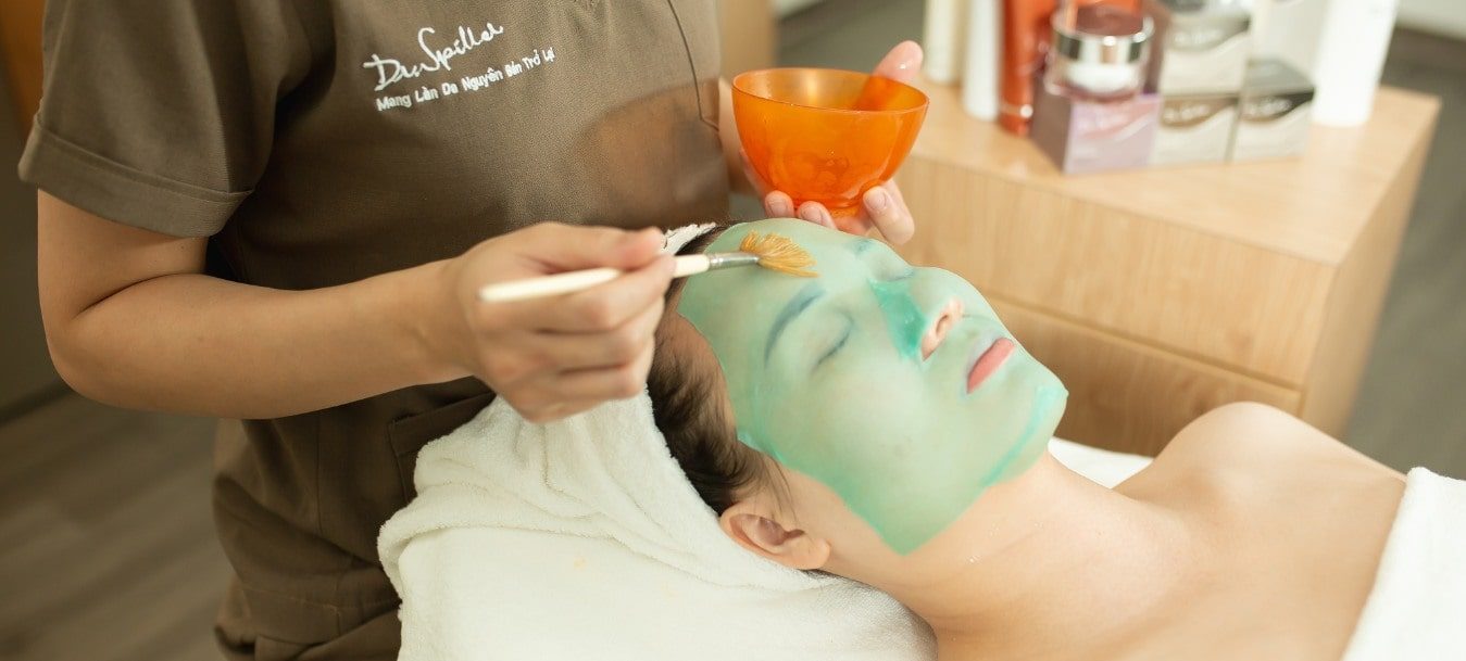 lựa chọn spa Quảng Ninh trị mụn chuyên sâu phù hợp đóng vai trò quan trọng trong hành trình sở hữu làn da khỏe đẹp
