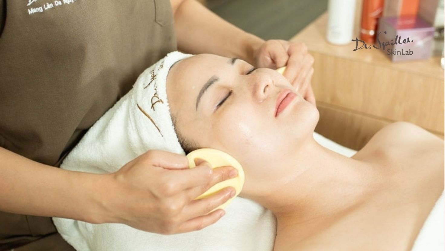 lựa chọn spa trị mụn hiệu quả lâu dài HCM là điều hết sức quan trọng.