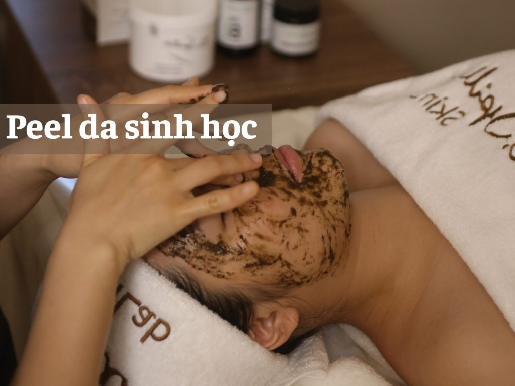 Các bước peel được tiến hành theo thứ tự khoa học giúp loại bỏ tế bào chết, thúc đẩy sản sinh collagen