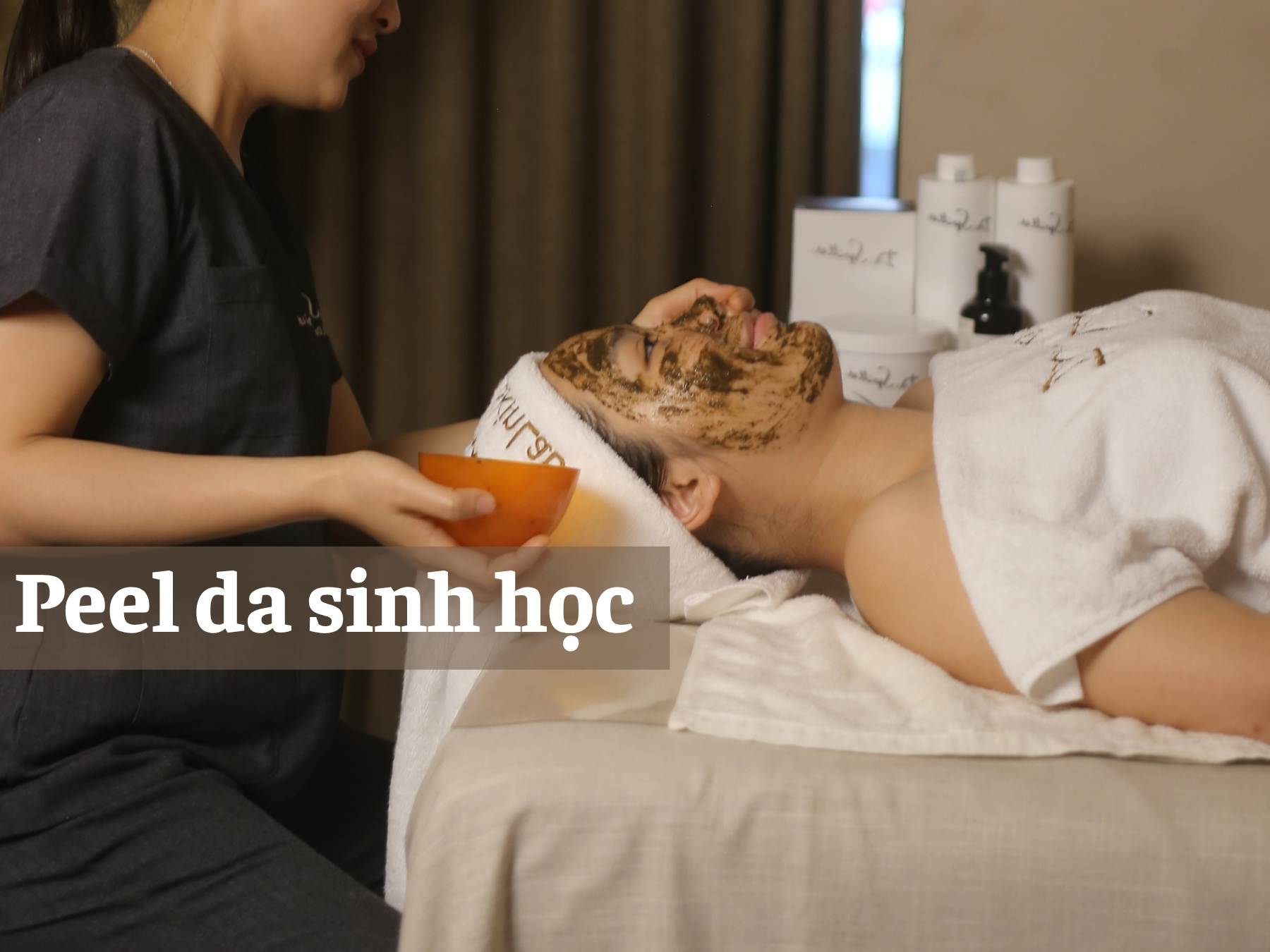 Xác định chính xác peel da spa bao lâu làm 1 lần không chỉ giúp bảo vệ làn da khỏi tổn thương mà còn tối đa hoá kết quả điều trị chuyên sâu.