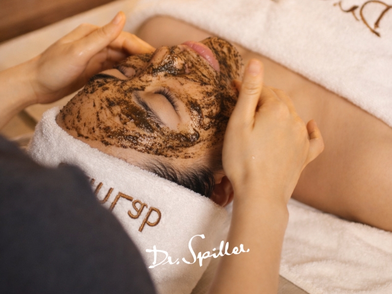 Peel da Jessner tại spa là một trong những phương pháp chăm sóc da chuyên sâu được nhiều người quan tâm hiện nay