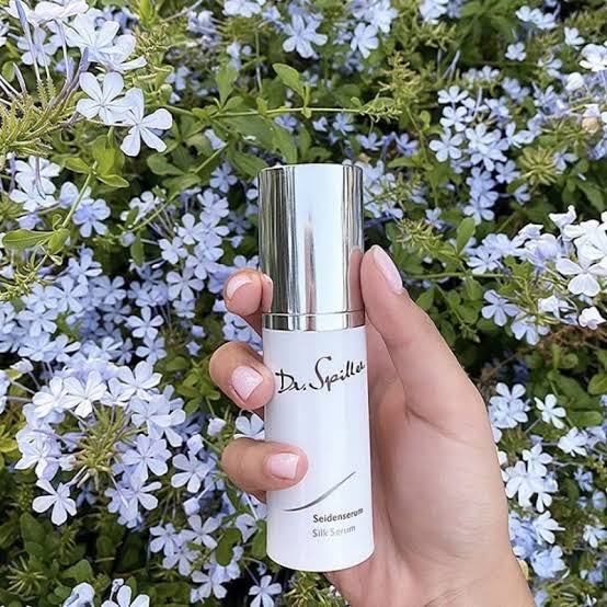 sản phẩm phục hồi da mùa thu từ Dr.Spiller Skinlab được nghiên cứu kỹ lưỡng để phù hợp với đặc điểm làn da trong mùa chuyển mùa