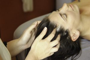 nhận biết chính xác ai không nên dùng điện sinh học đóng vai trò quan trọng trong việc tránh các tác động tiêu cực và đảm bảo an toàn cá nhân