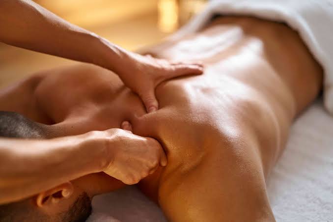 Vấn đề được nhiều khách hàng thắc mắc hiện nay là điện sinh học bao nhiêu tiền và chi phí có phù hợp với chất lượng dịch vụ hay không.