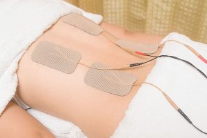 Để hạn chế tối đa những khả năng có thể gây ra các tác dụng phụ khi thực hiện phương pháp điện sinh học, người dùng cần lưu ý thực hiện theo các hướng dẫn chuyên môn nghiêm ngặt