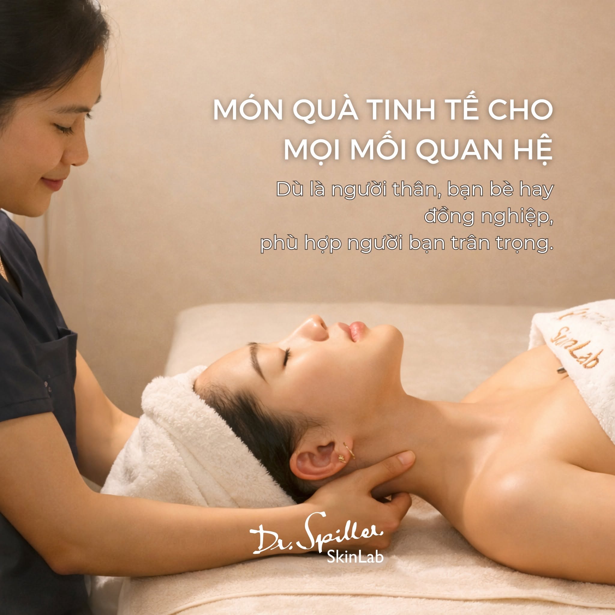 Massage Thái là một phương pháp chăm sóc sức khỏe và thư giãn truyền thống, có nguồn gốc lâu đời từ Thái Lan