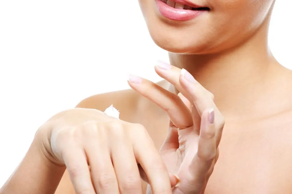 Quá trình dưỡng trắng da body yêu cầu thời gian và sự đều đặn trong chăm sóc.