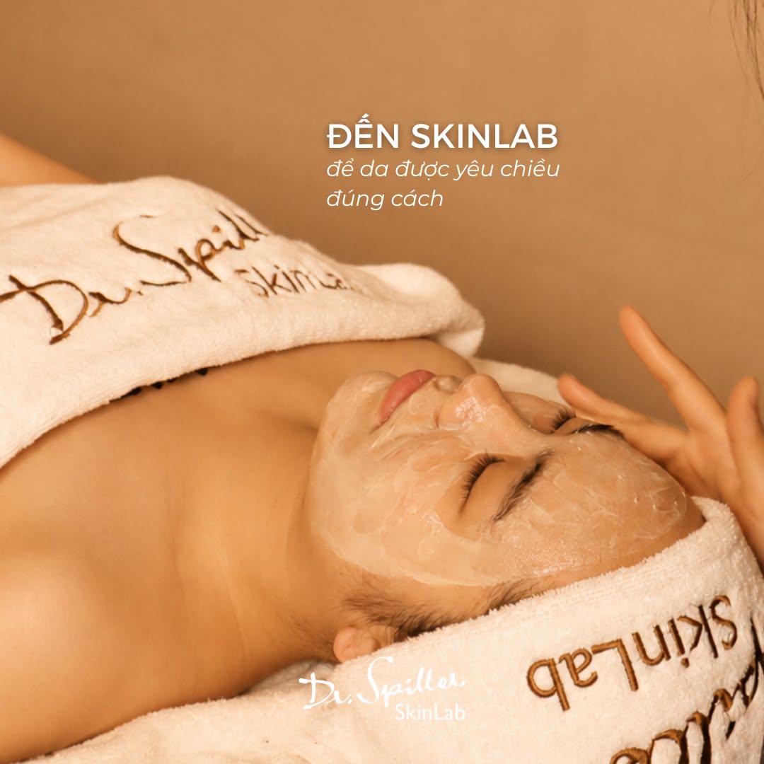Thông tin trên Skinlab cũng giới thiệu nhóm dịch vụ thải độc và phục hồi da, trong đó có phương pháp sử dụng oxy kết hợp tinh chất và massage chuyên nghiệp.
