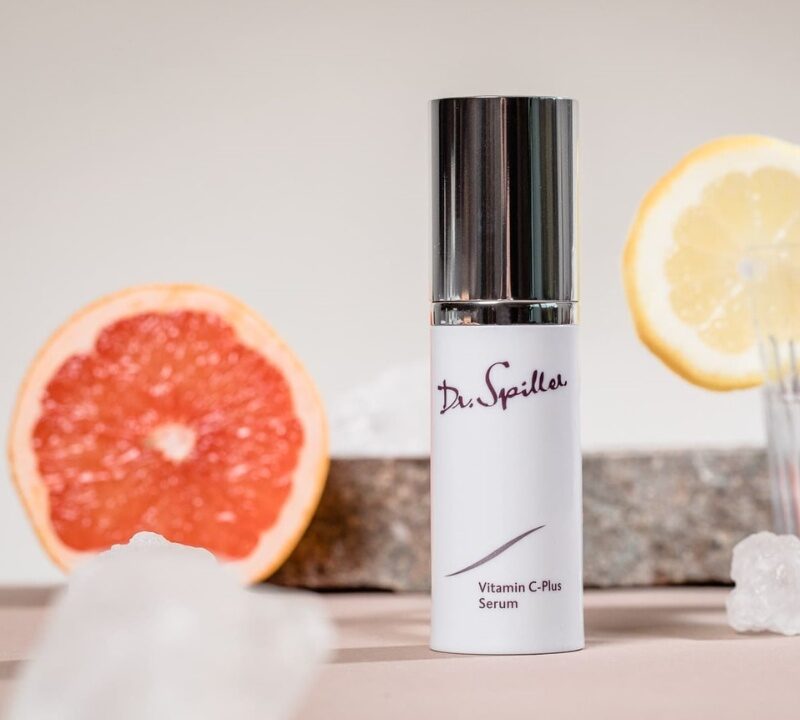 sử dụng serum trị nám đòi hỏi người dùng phải thực sự cẩn thận và kiên định vì quá trình cải thiện sắc tố da